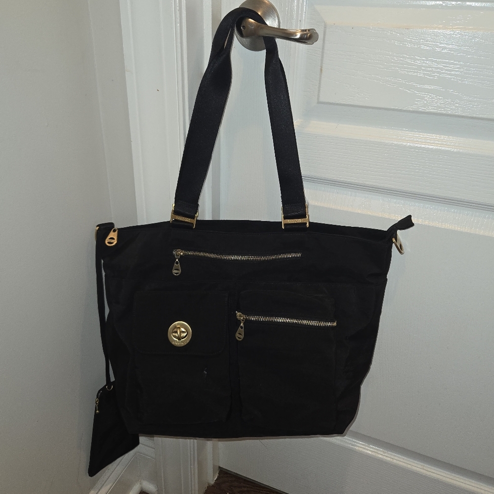 Baggallini Tulum Black Tote Travel Bag Handbag Zip - Picture 4 of 16